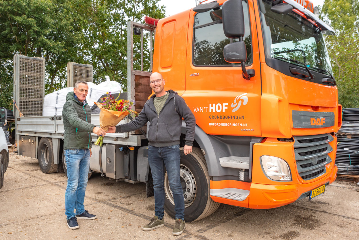 Van ’t Hof Grondboringen nieuwe bordsponsor
