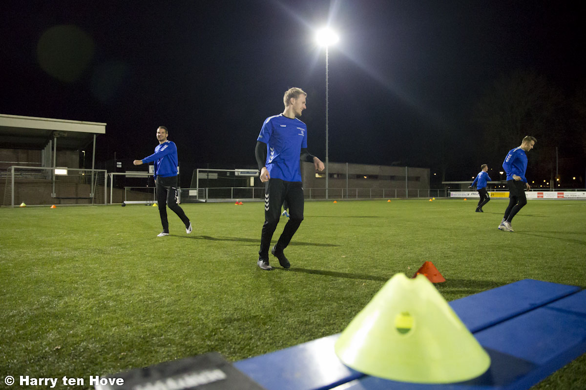 Hoofdtrainer Siemen Lindeboom: Coronavirus remt ontwikkeling ESC 1
