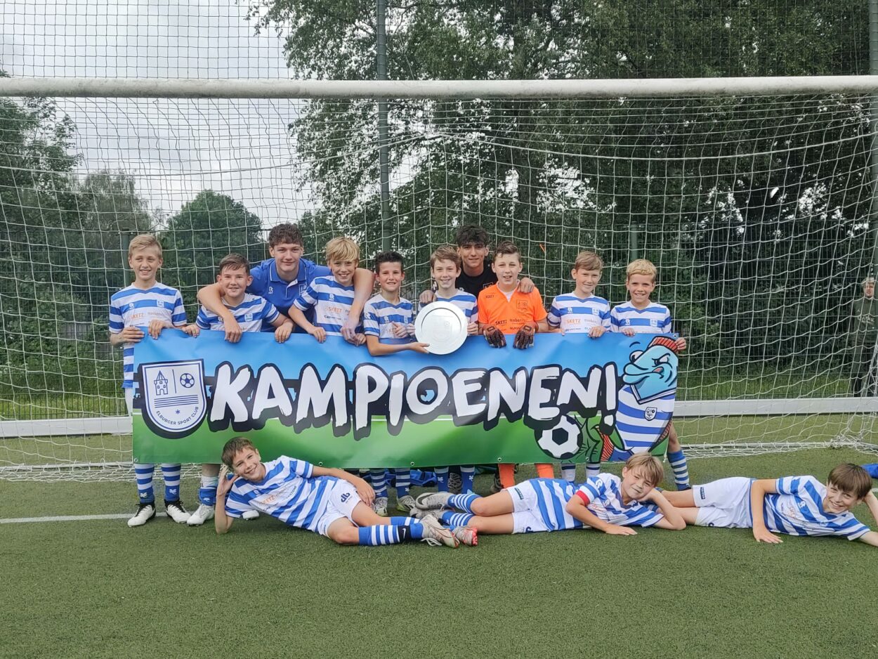 ESC JO11-1 KAMPIOEN!