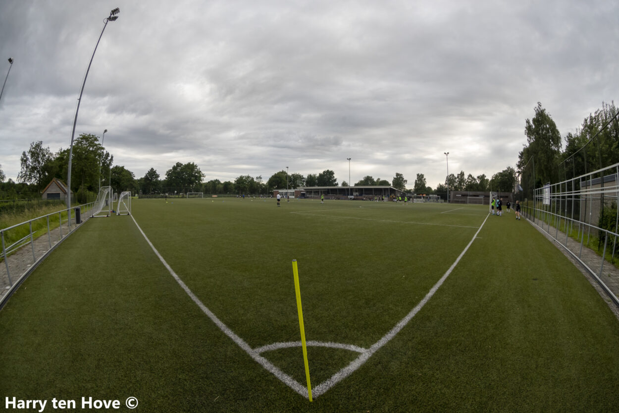 Spannende Avondeditie van het Elburger SC Bedrijventoernooi een groot succes!
