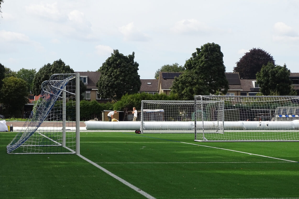 Officiële ingebruikname drie nieuwe kunstgrasvelden bij ESC