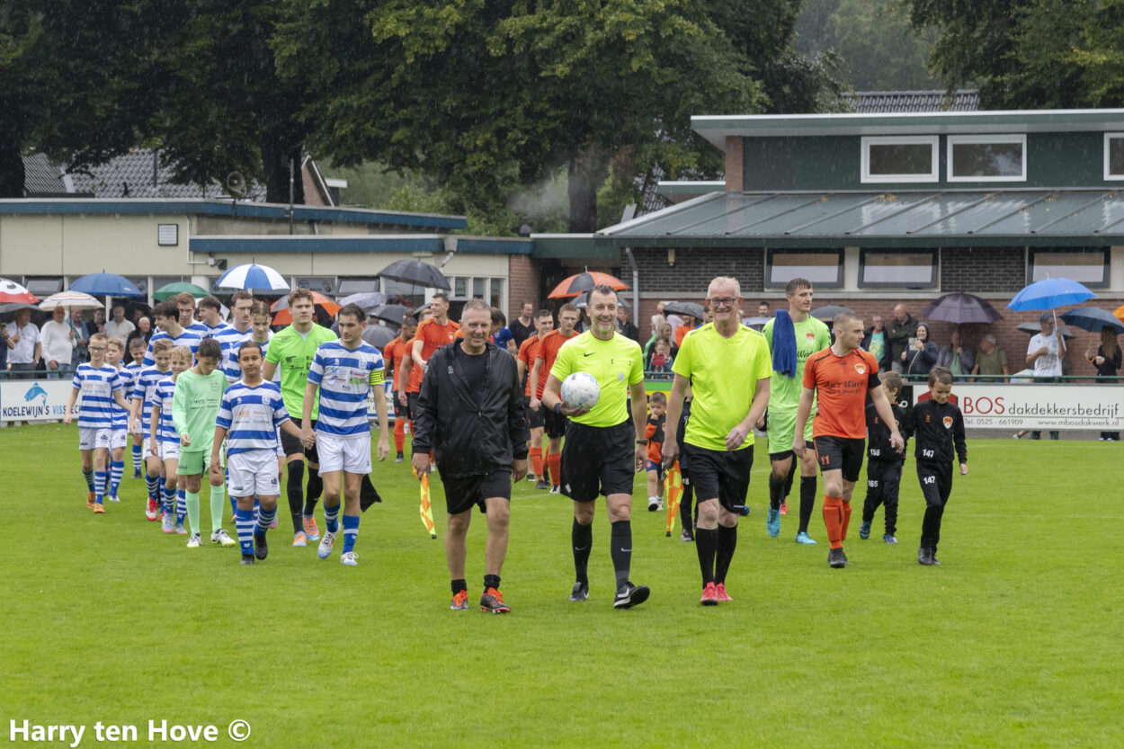 Derby DSV ’61 – ESC eindigt in een 2-2 gelijkspel bij de start van de competitie