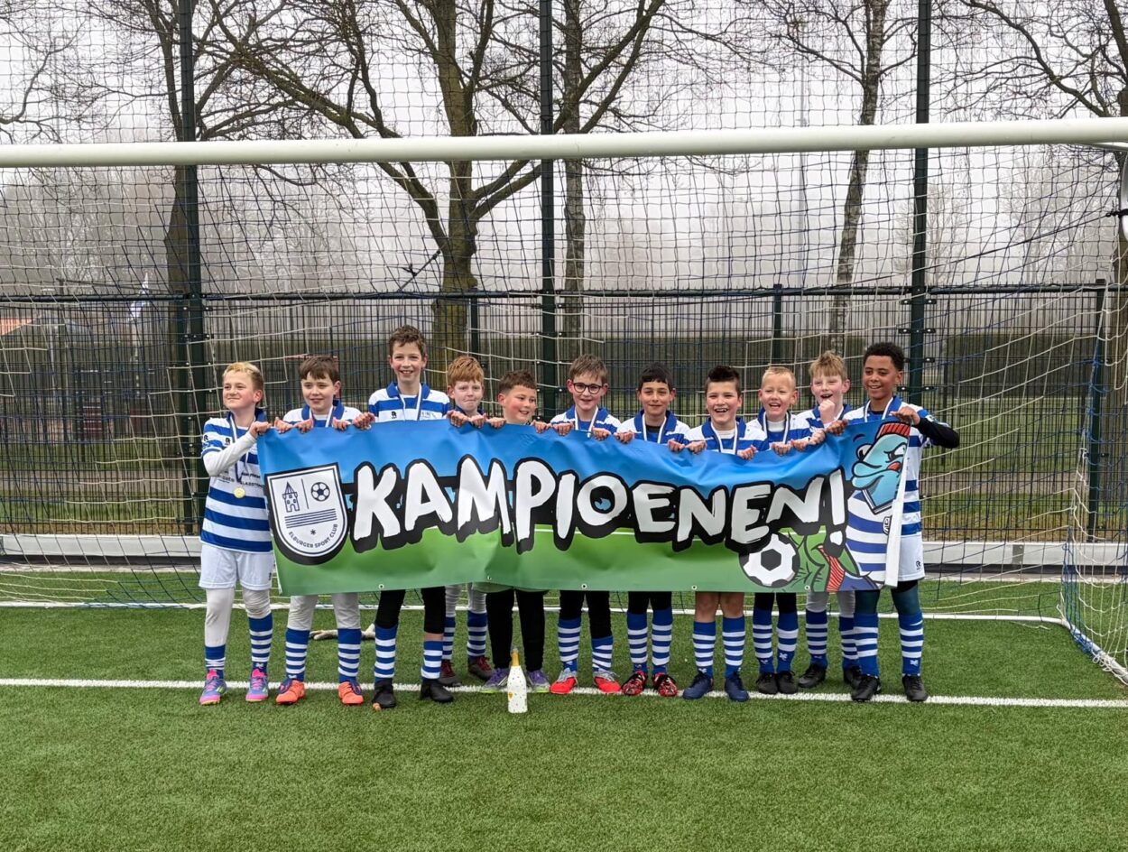 ESC 11-3 KAMPIOEN!